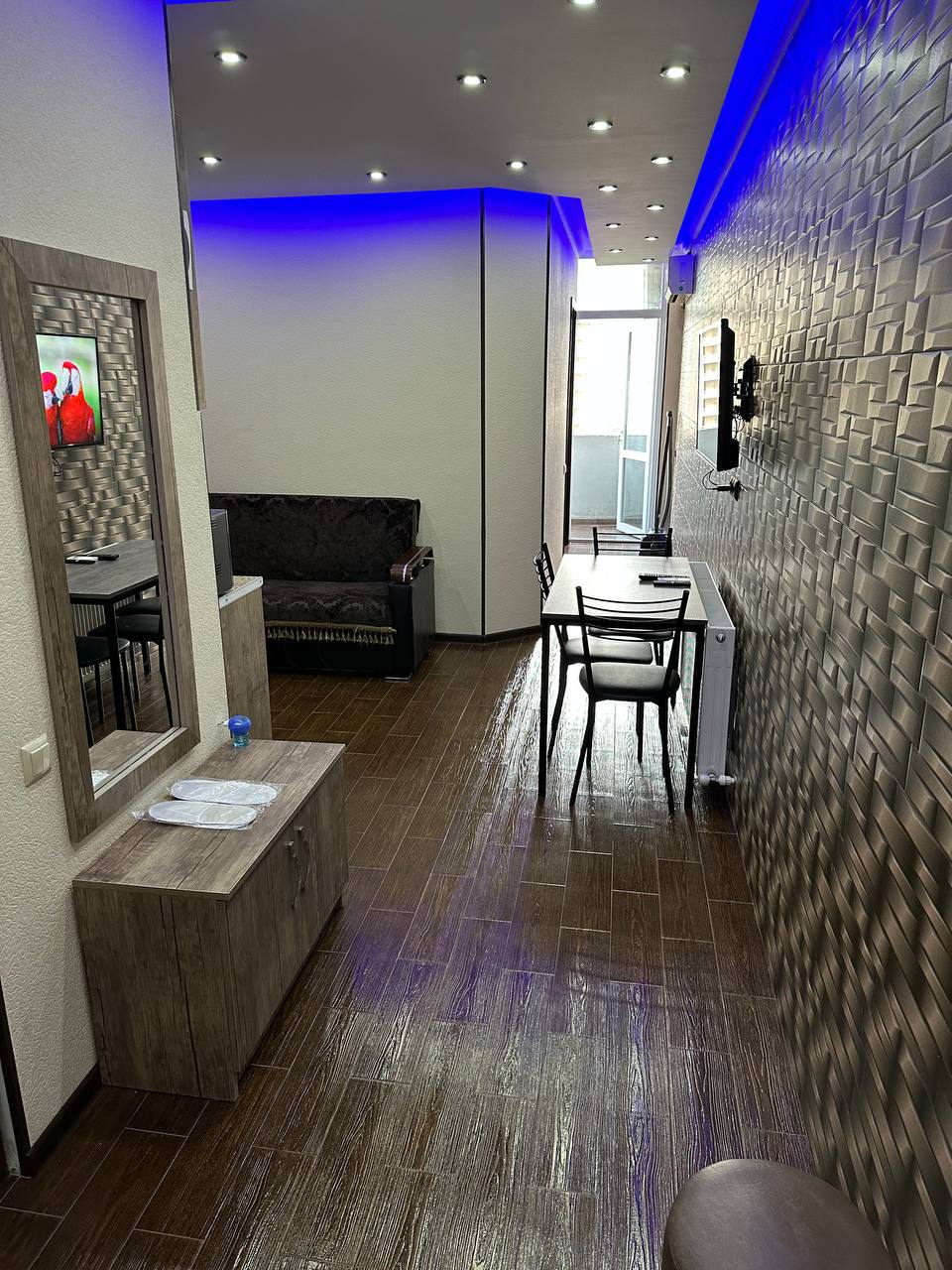 One-Bedroom Apartment Near the Sea photo 5 of 6