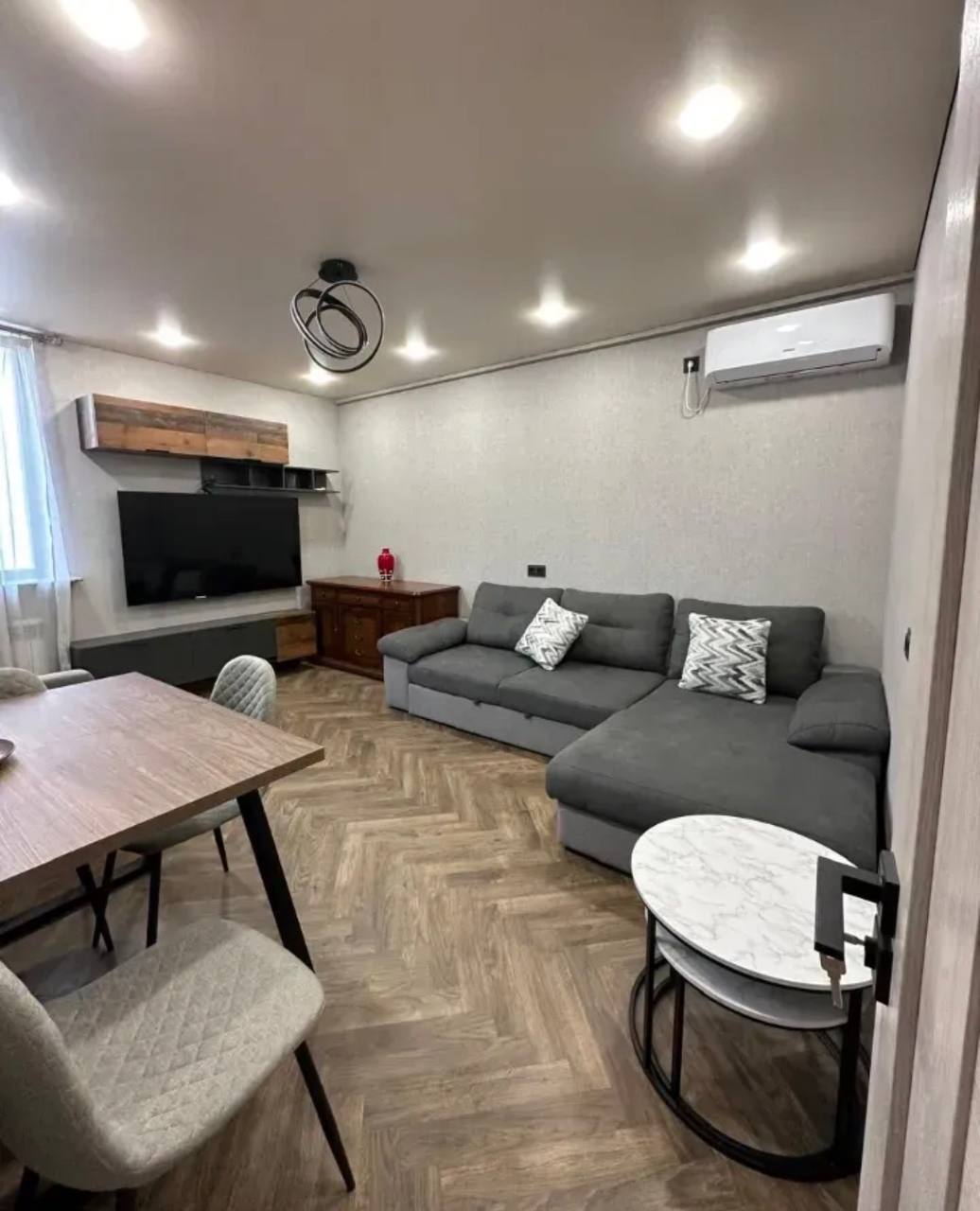 Cozy Furnished 2-Bedroom Apartment in Arabkir photo 1 of 8