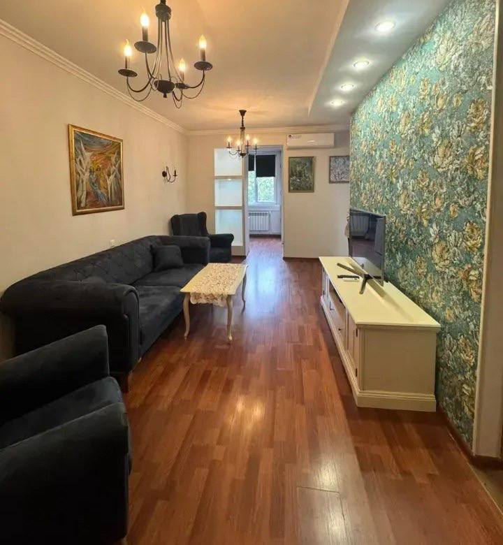 Furnished 3-Room Apartment in Ajapnyak photo 2 of 8