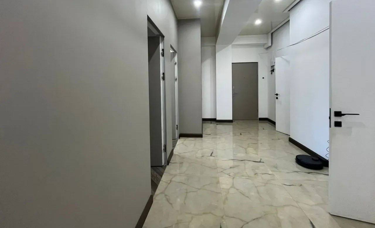 Furnished 3-Room Apartment in Davtashen photo 2 of 4