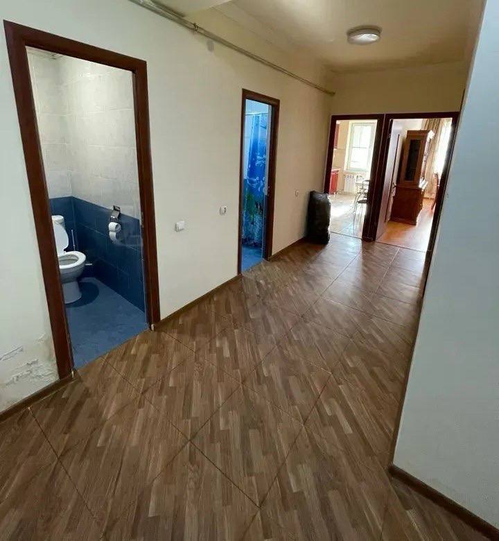 Furnished 2-Bedroom Apartment in Nor Nork photo 7 of 8