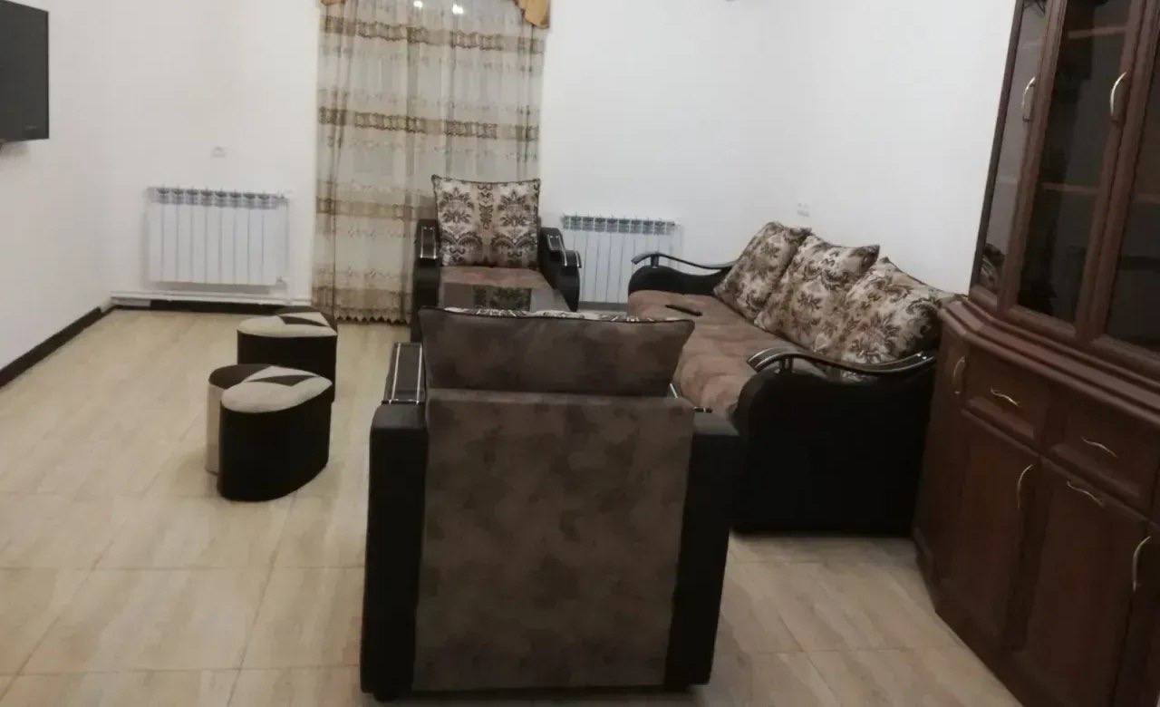 Cozy 3-Room Apartment in Erebuni photo 1 of 6