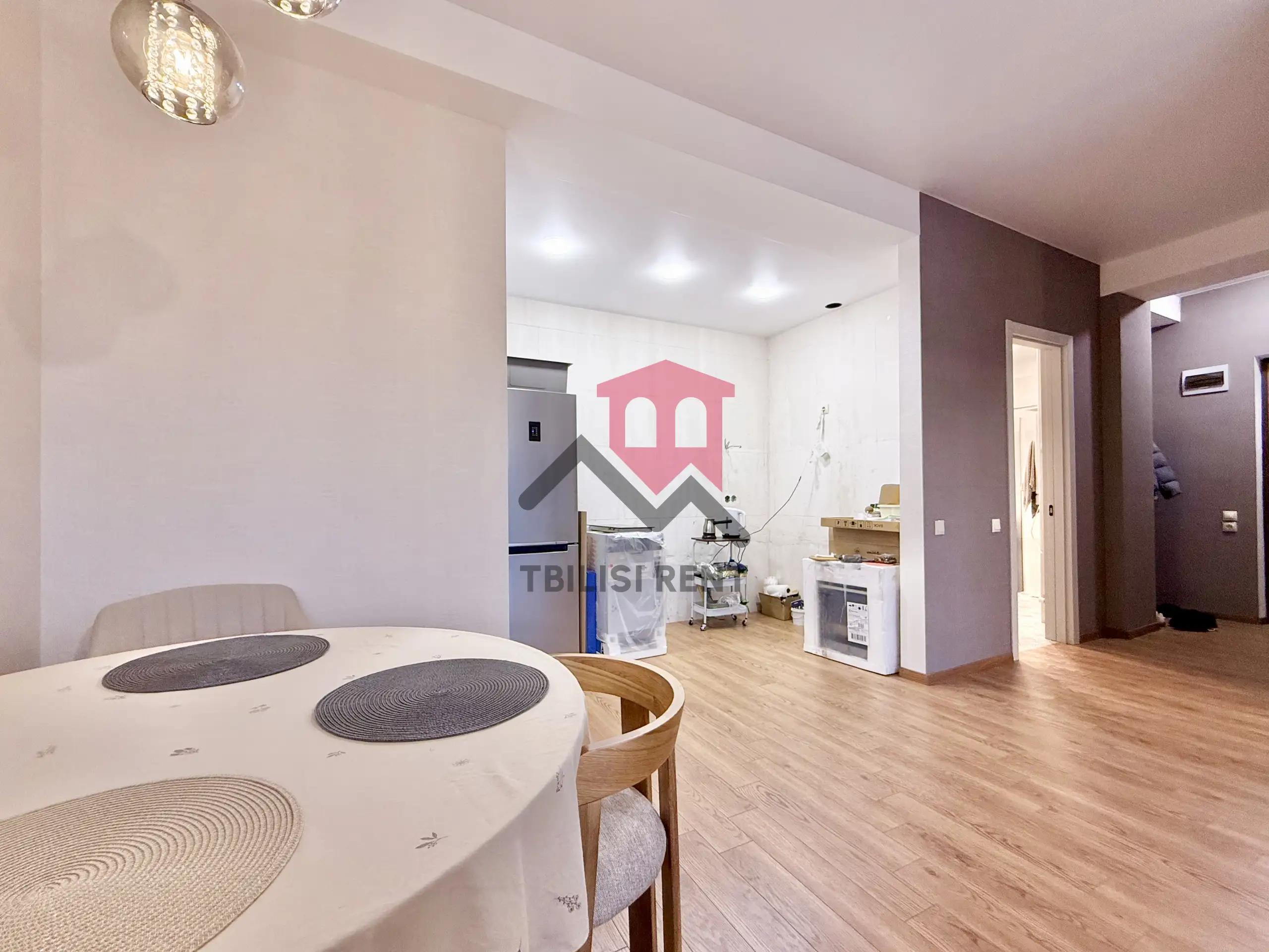 1-Bedroom Apartment in Ortachala photo 4 of 8