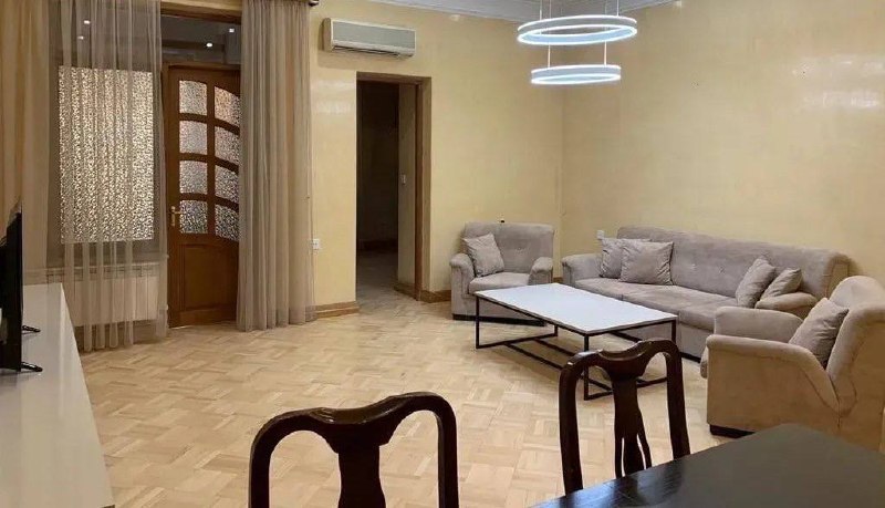 Furnished 3-Bedroom Apartment in Kentron photo 3 of 8