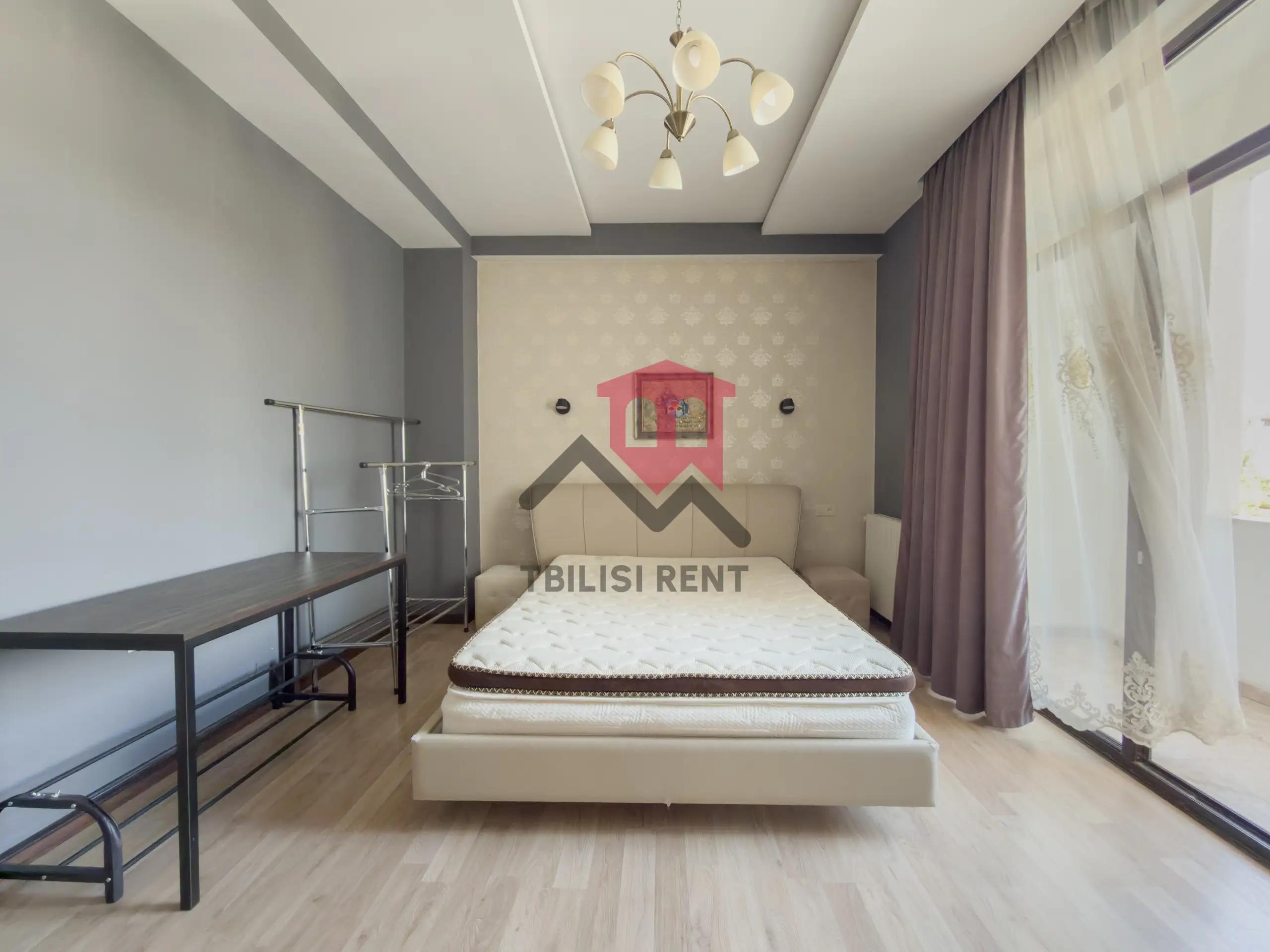 2-Bedroom Apartment in Isani photo 7 of 8