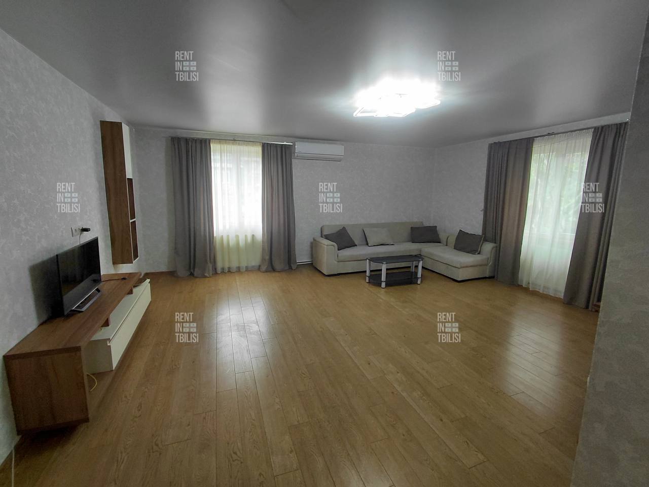Двухкомнатная квартира в Сабуртало photo 2 of 8