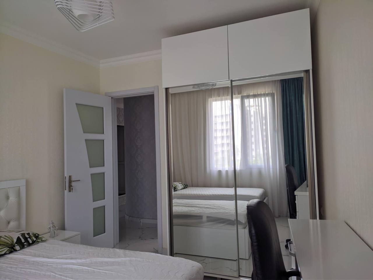 Three-Bedroom Apartment for Rent in Batumi photo 3 of 8