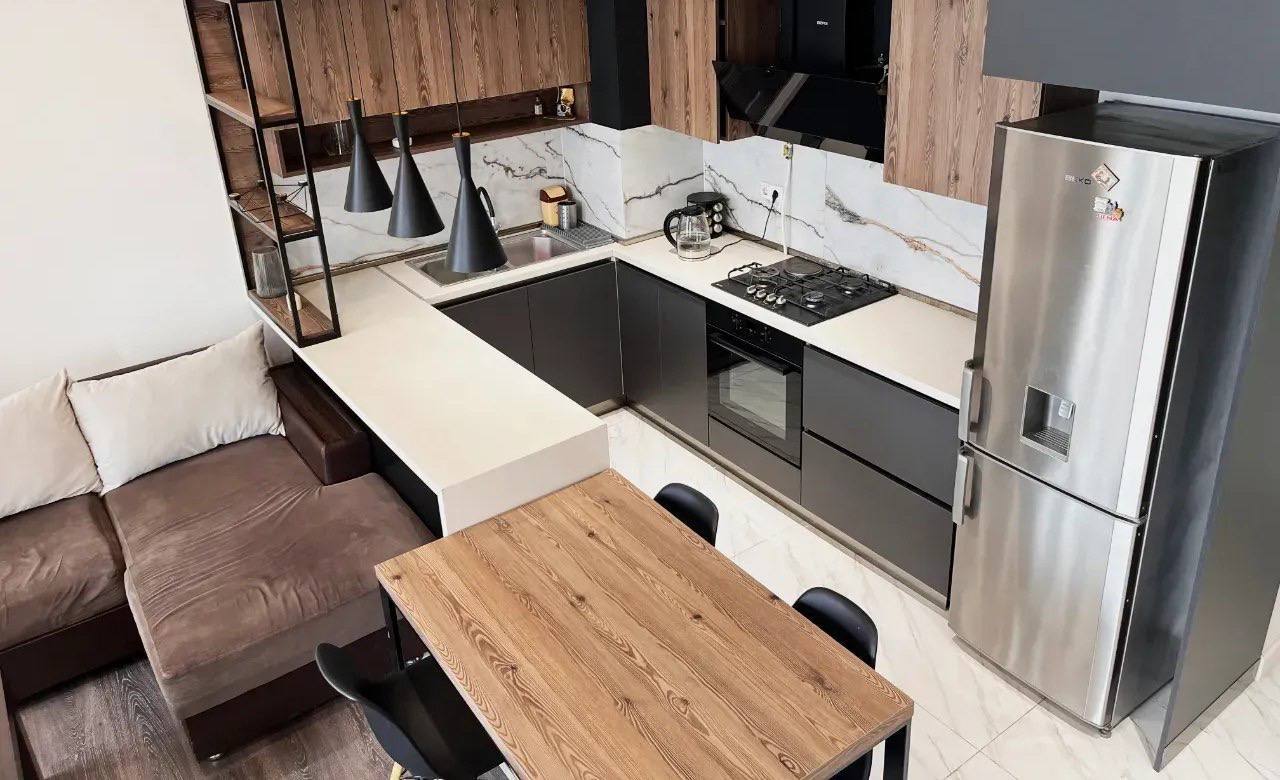 Furnished 3-Room Apartment in Davtashen photo 3 of 8
