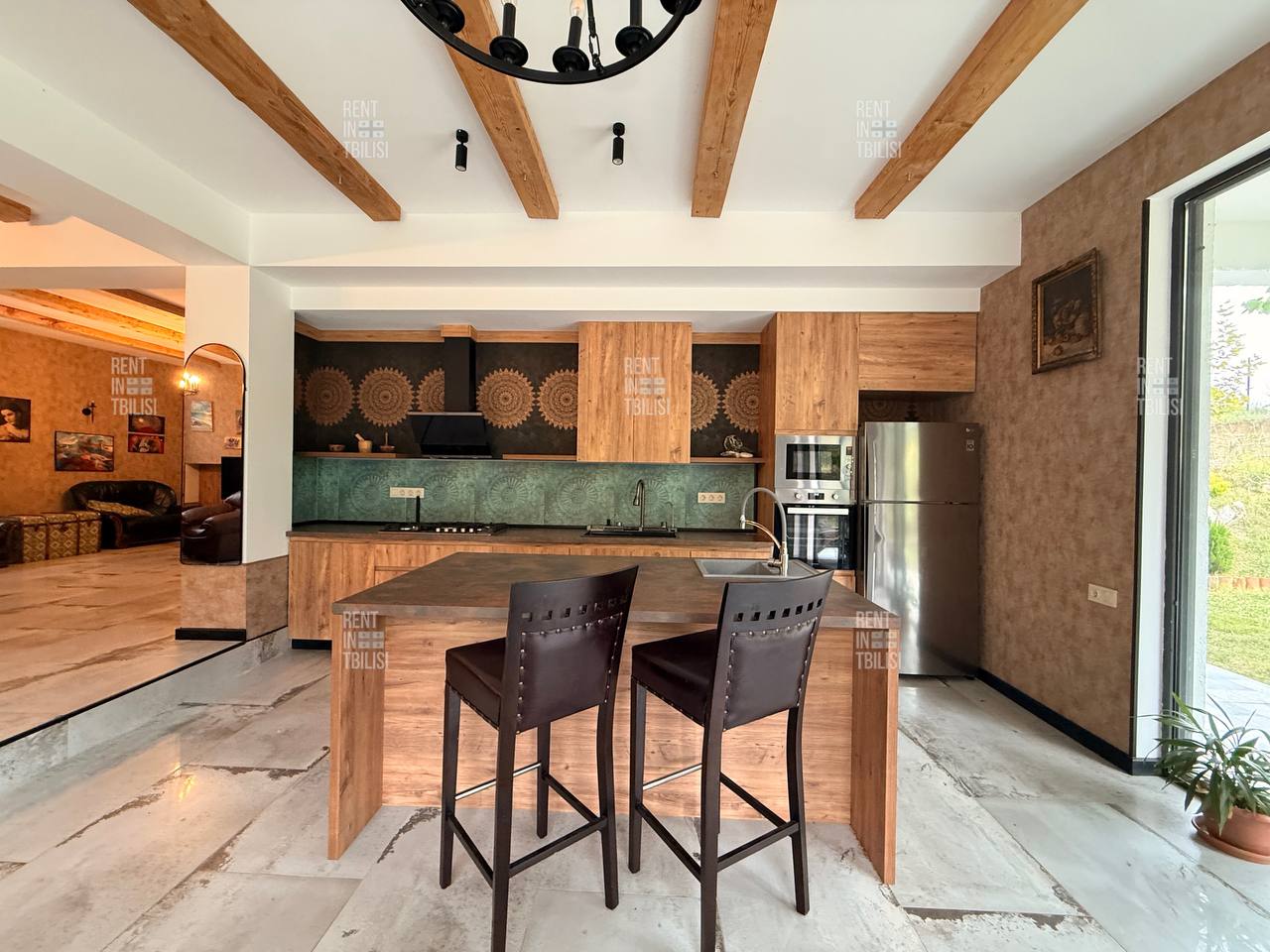 Modern 4-Bedroom House Near Lisi Lake photo 8 of 8