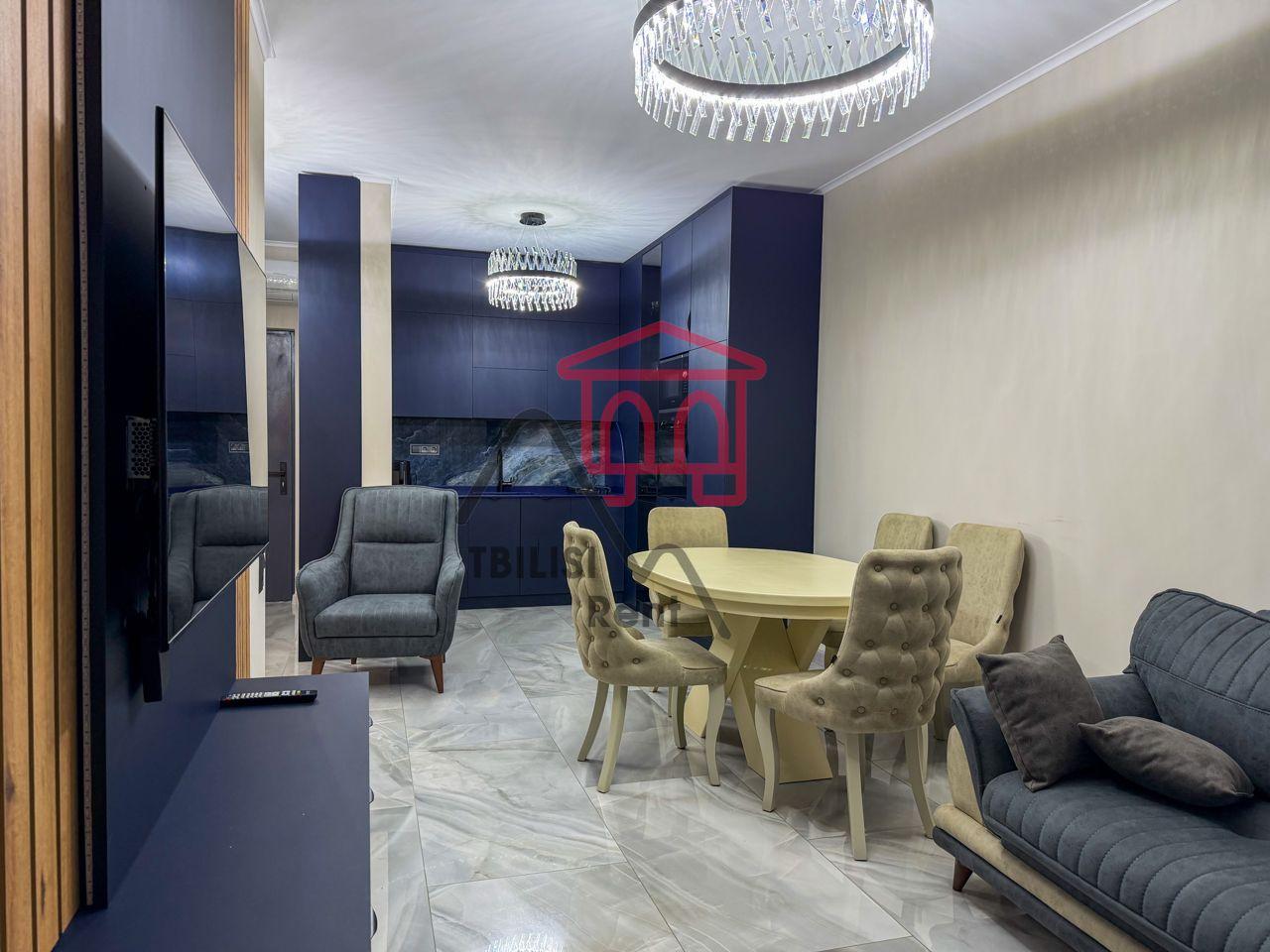 Designer Apartment in Saburtalo photo 2 of 8