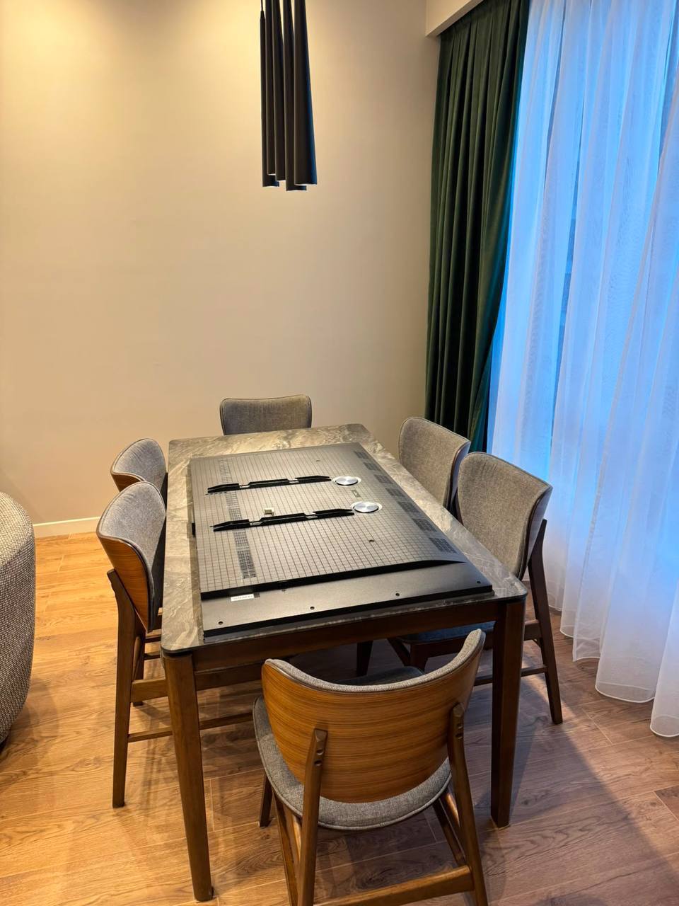 Furnished 3-Bedroom Apartment in Arabkir photo 2 of 8