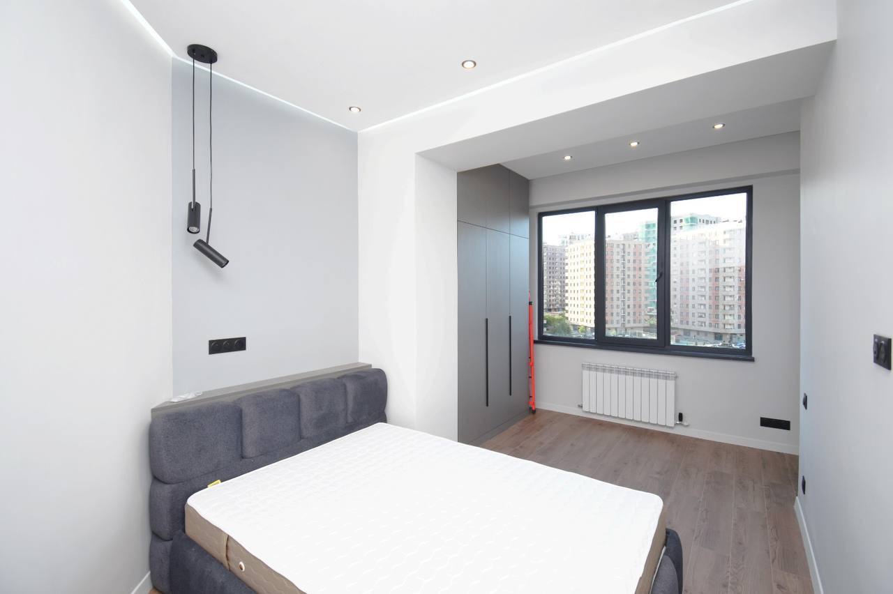 Furnished 3-Bedroom Apartment in Arabkir photo 8 of 8
