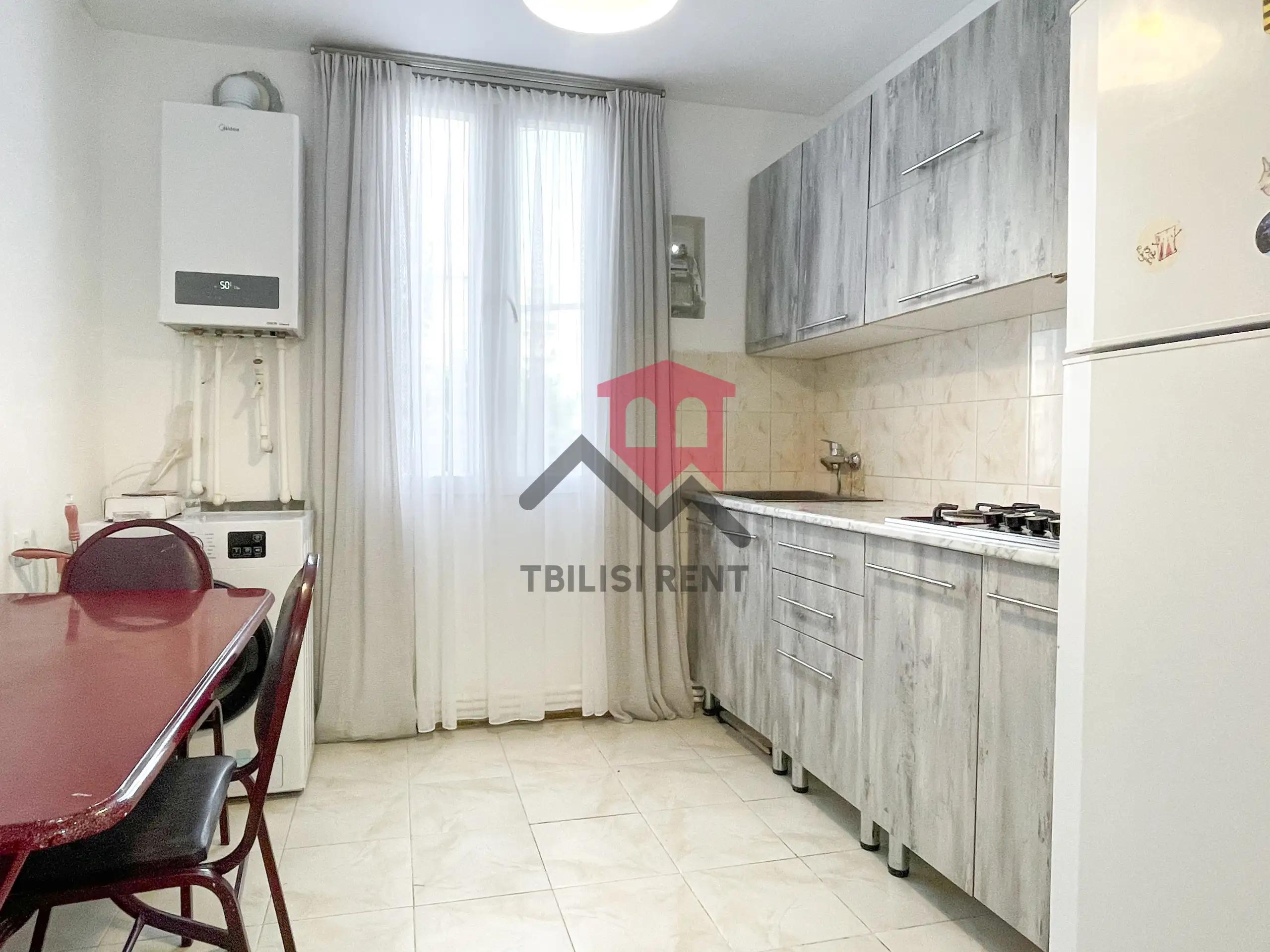 3-Bedroom Apartment in Saburtalo photo 3 of 8
