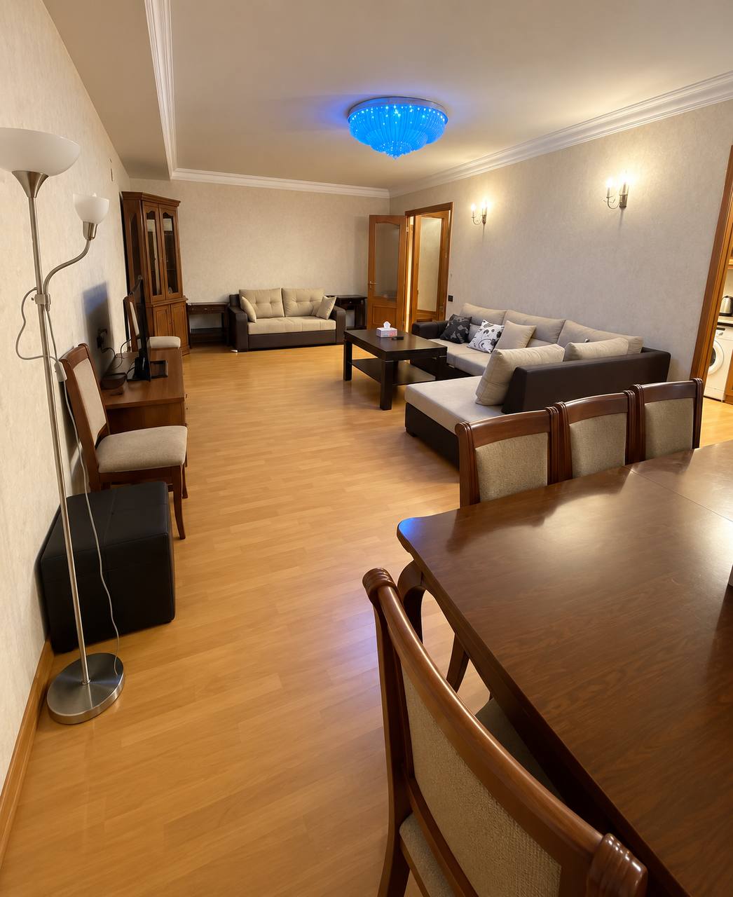 Furnished 3-Room Apartment in Kentron photo 2 of 8