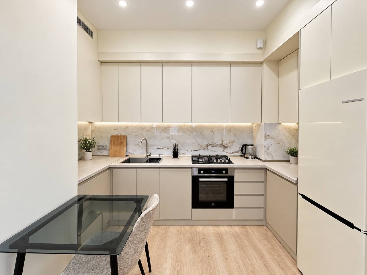 3-Room Apartment in Central Yerevan photo 4 of 8