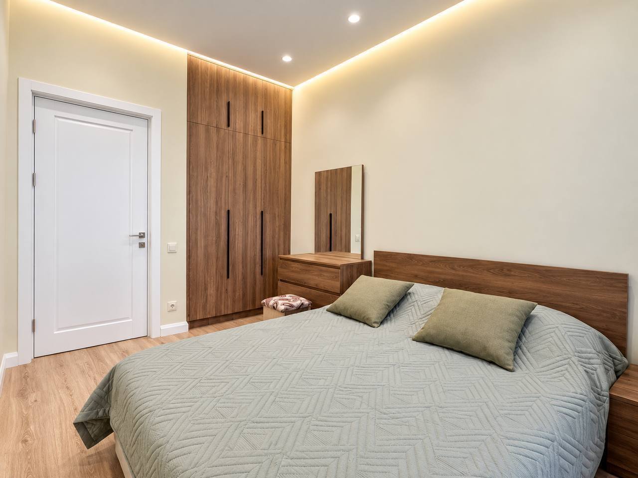 3-Room Apartment in Central Yerevan photo 7 of 8