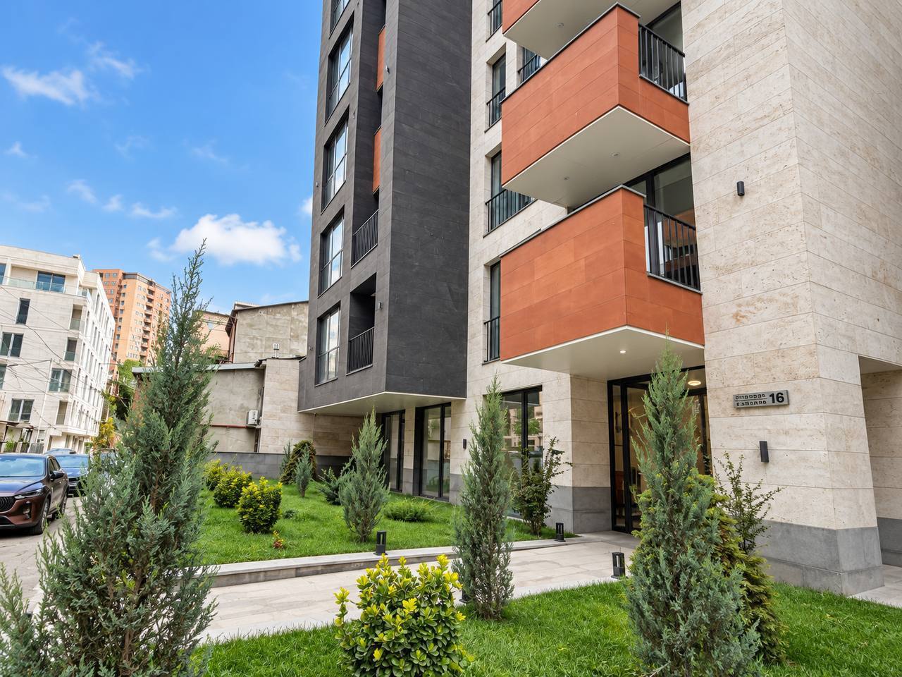 3-Room Apartment in Central Yerevan photo 8 of 8