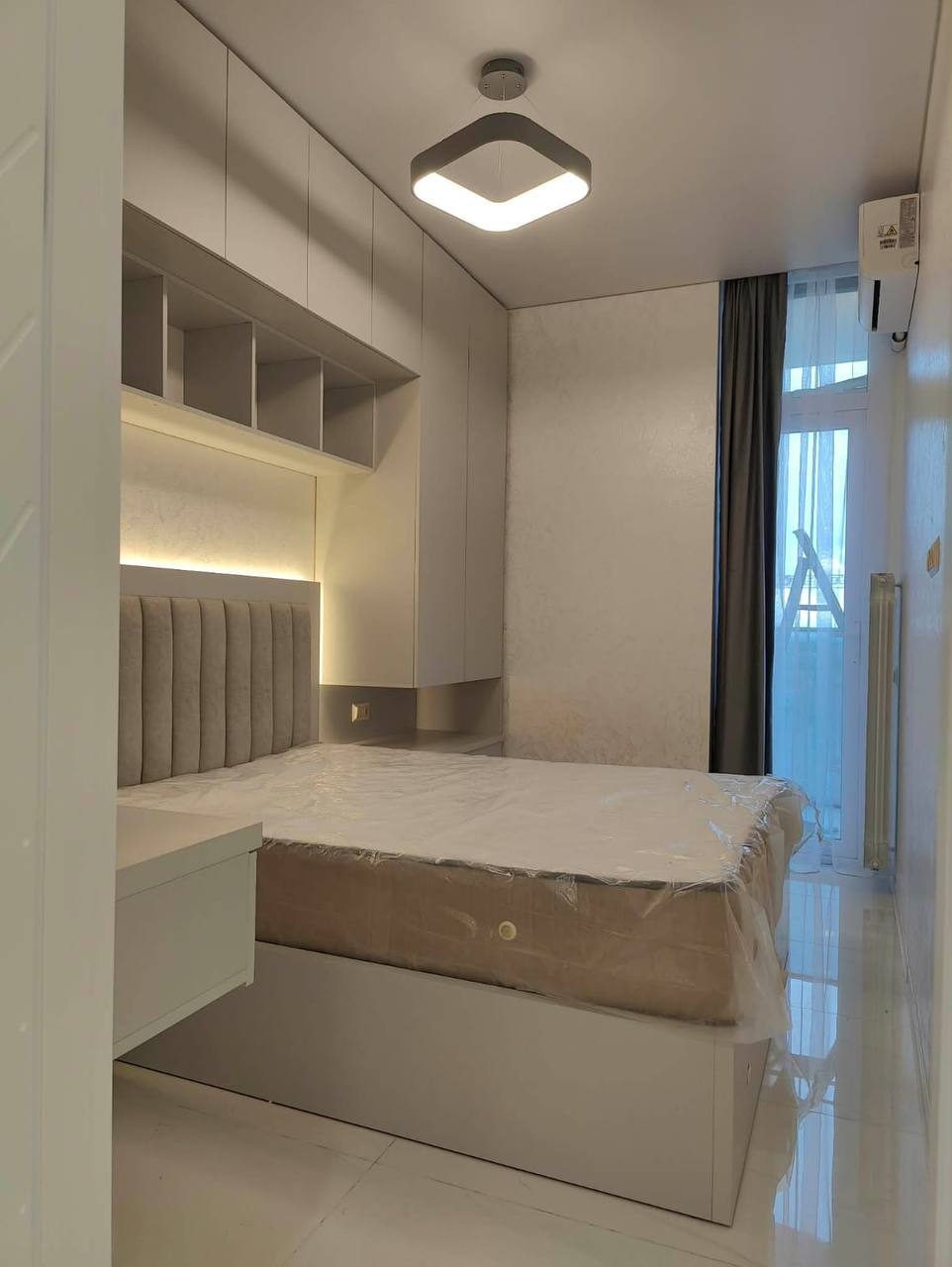 One-Bedroom Apartment in Royal Residence photo 6 of 6