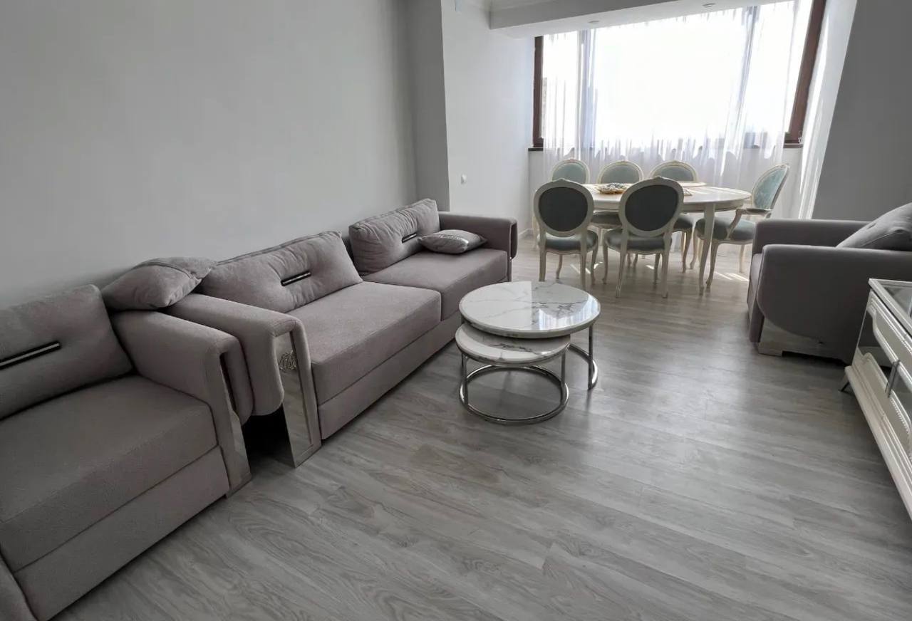 Furnished 3-Room Apartment in Arabkir photo 1 of 8