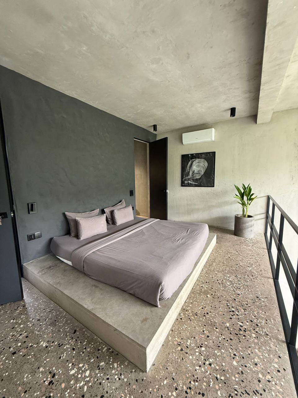 Loft-Style Villa in Canggu photo 5 of 7