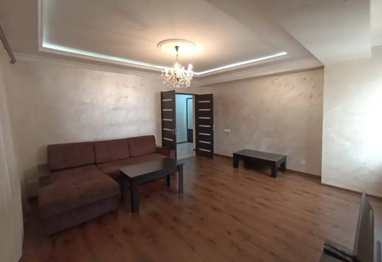 Cozy Furnished Two-Room Apartment in Arabkir photo 1 of 8