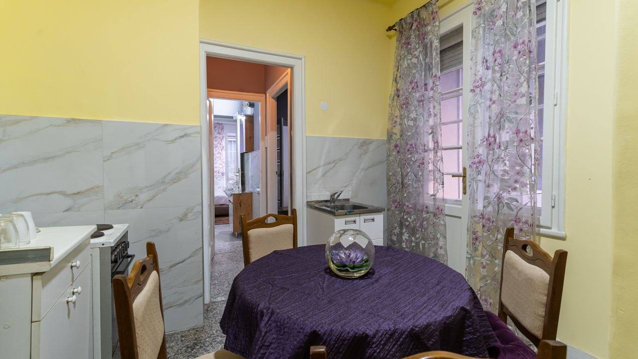 3-Room Apartment in Vracar photo 6 of 8