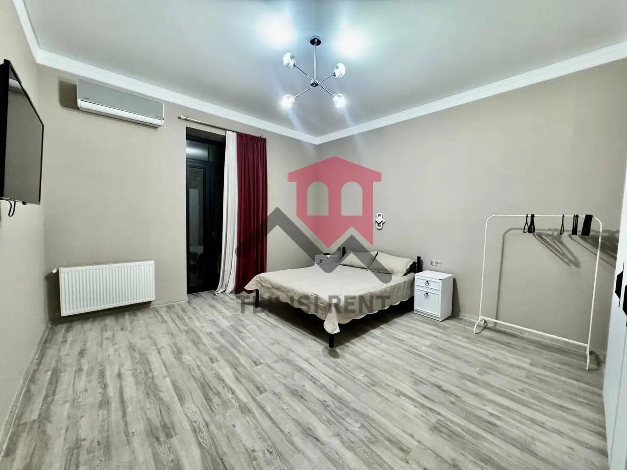 Spacious 3-Bedroom Apartment in Vake photo 5 of 8