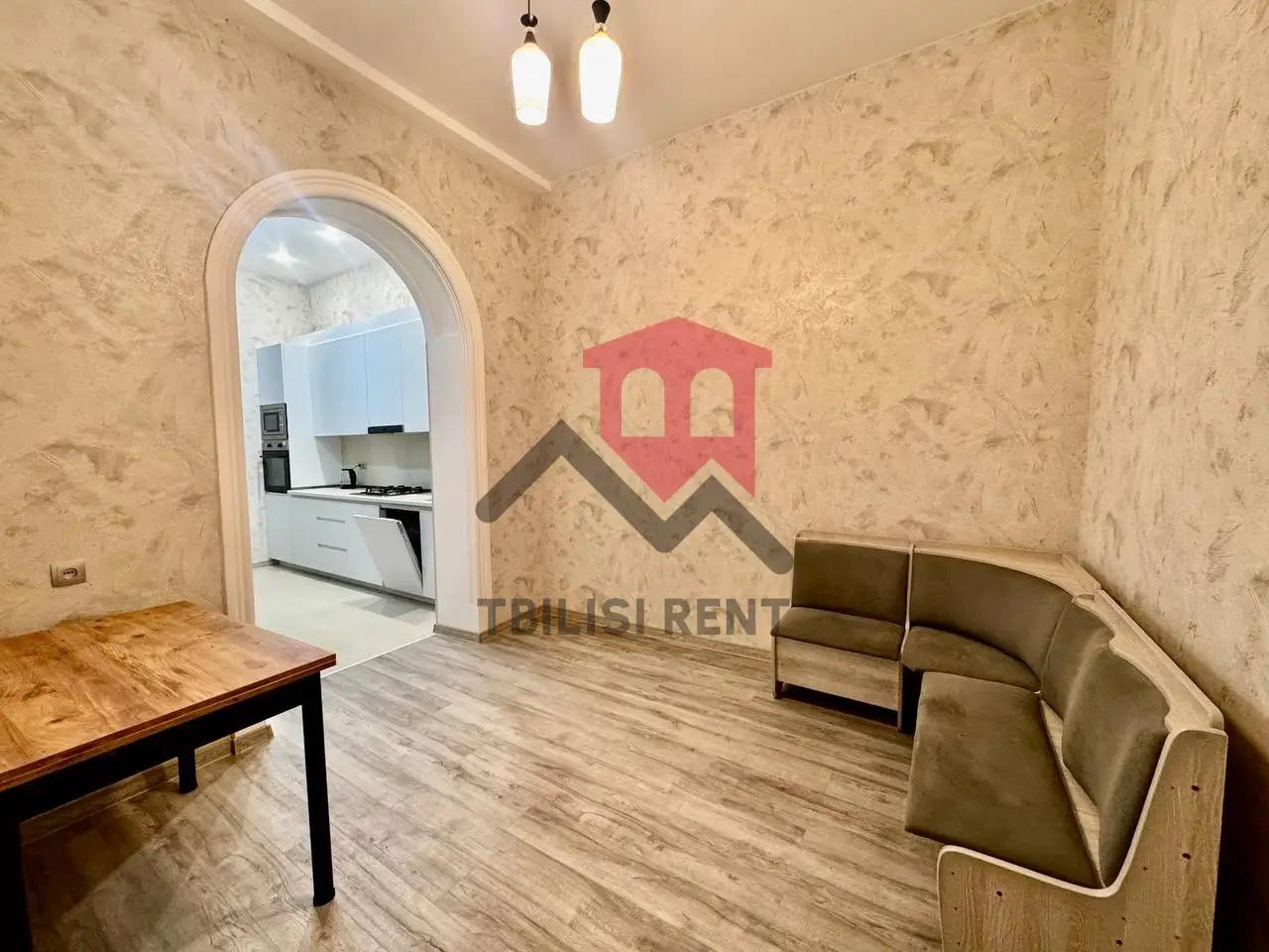 Spacious 3-Bedroom Apartment in Vake photo 6 of 8