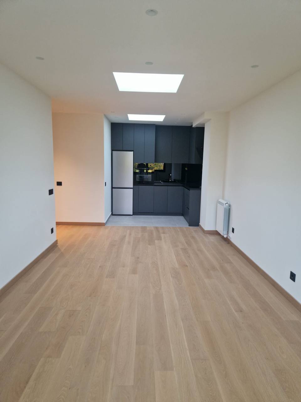 2-Bedroom Apartment in Dedinje photo 2 of 5