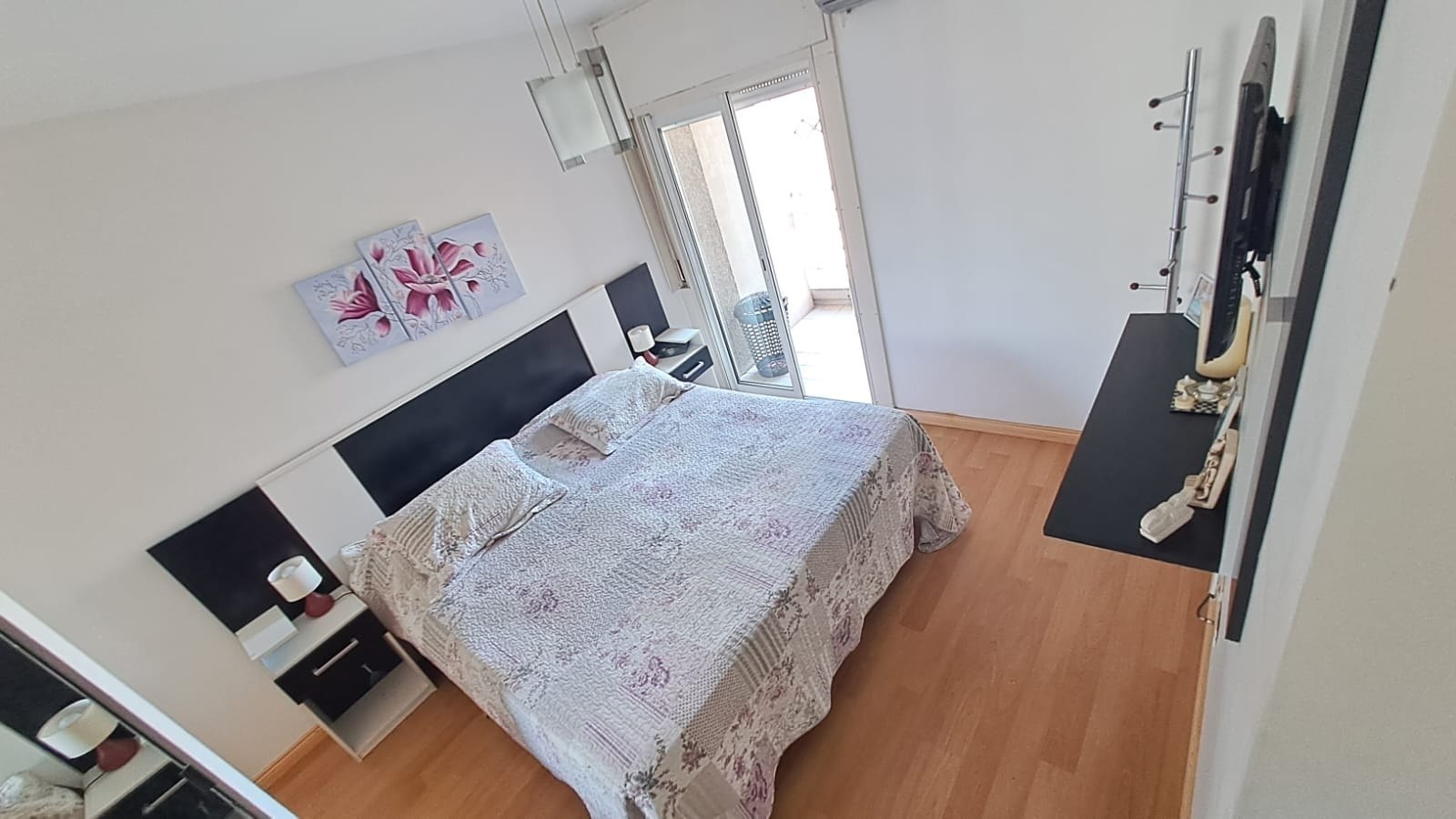 Three-Room Apartment with Balcony in Núñez photo 4 of 8