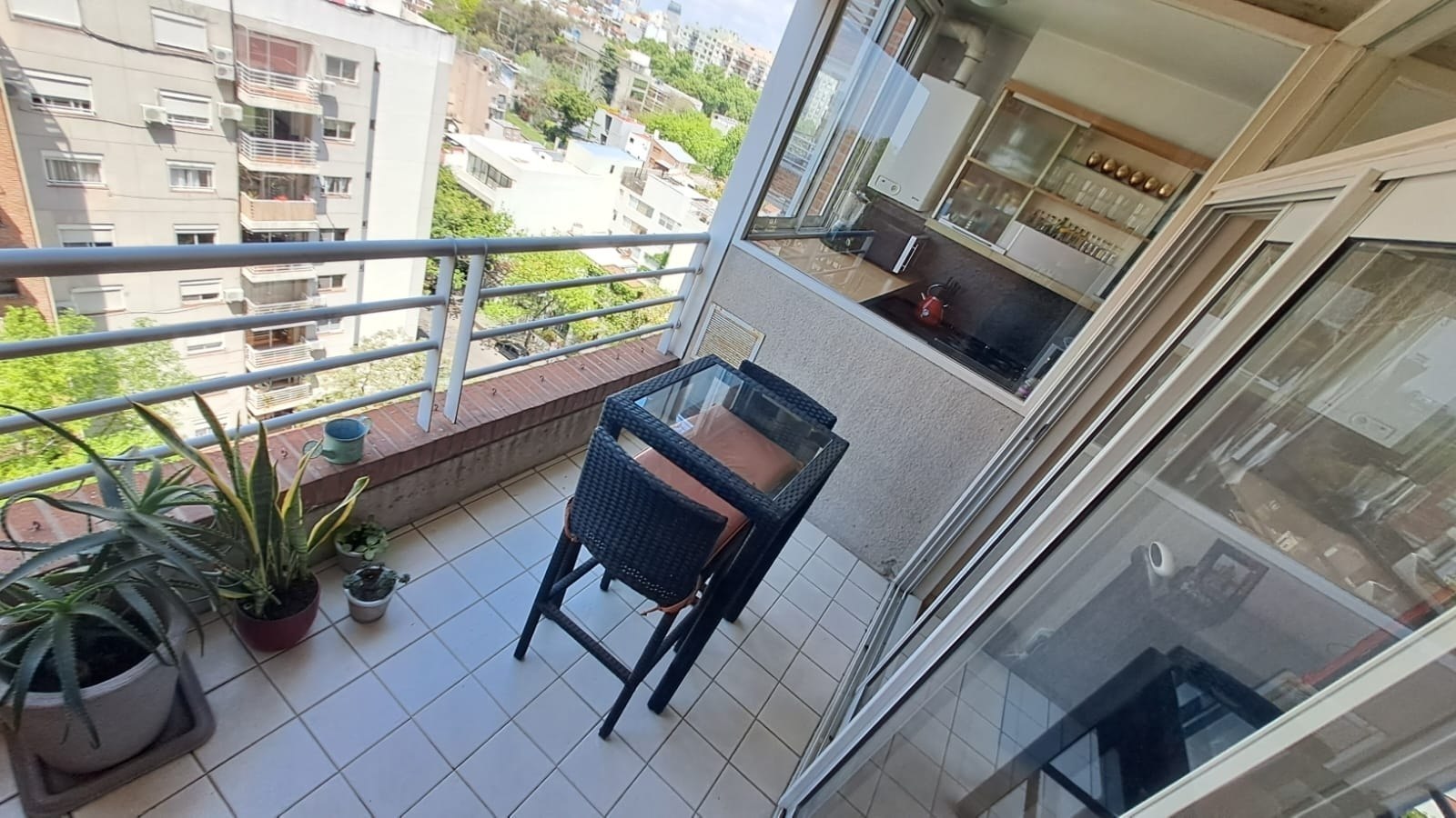 Three-Room Apartment with Balcony in Núñez photo 7 of 8