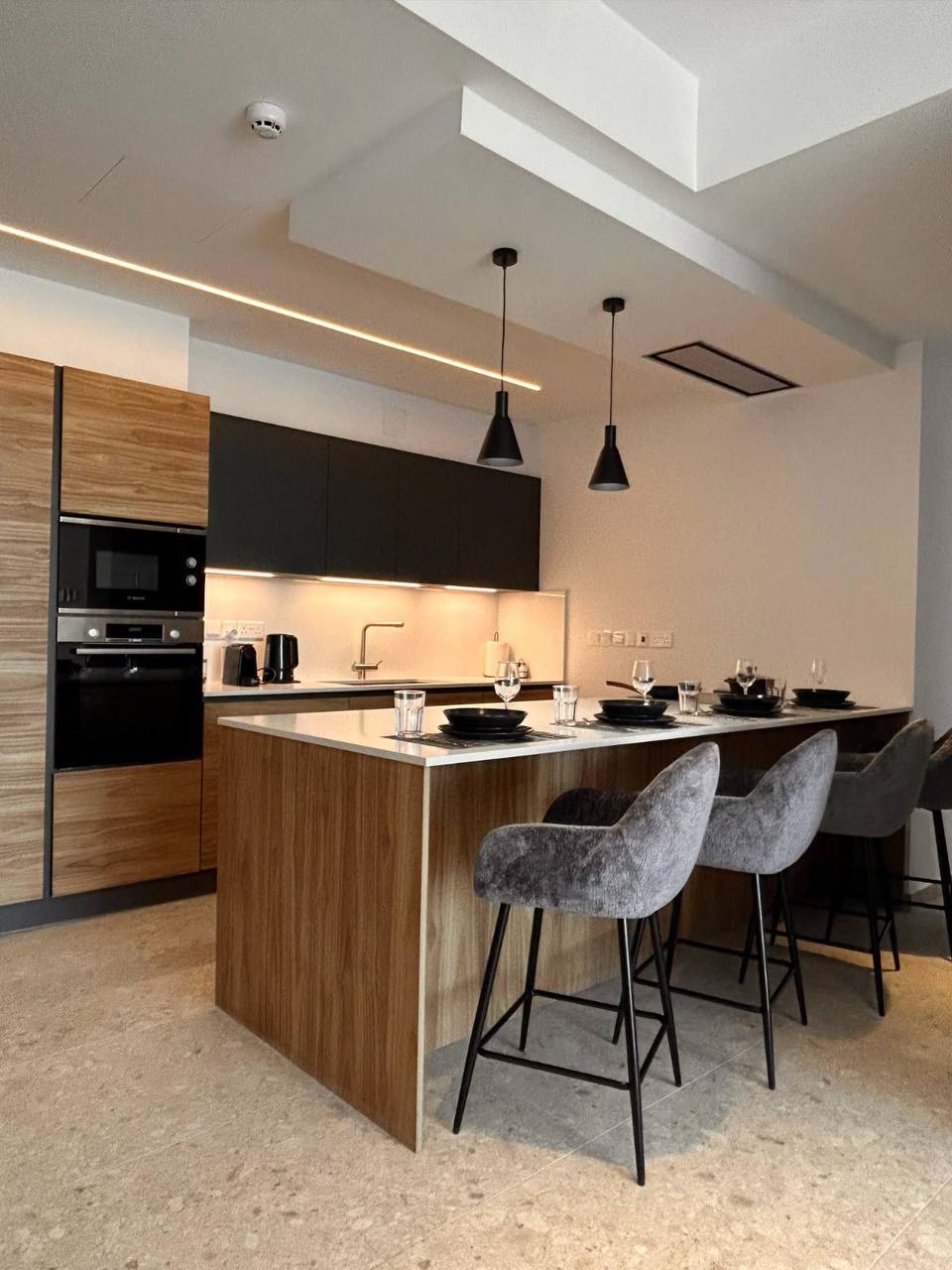 New 2-Bedroom Apartment in Agios Tychonas photo 4 of 4