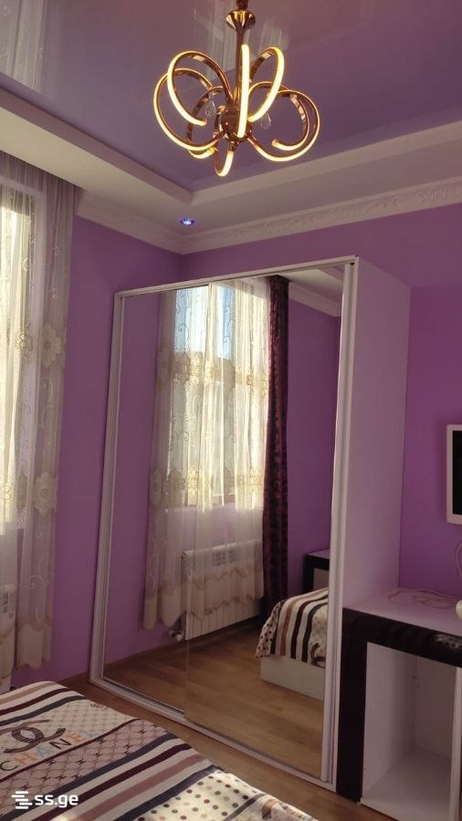 One-Bedroom Apartment in Batumi Old Town photo 8 of 8