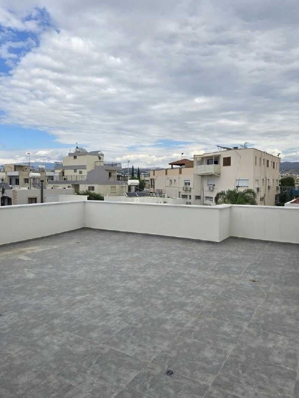 One-Bedroom Apartment for Rent in Kato Polemidia photo 6 of 8