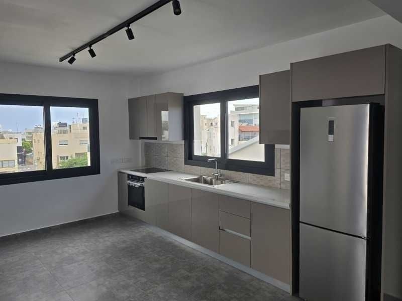 One-Bedroom Apartment for Rent in Kato Polemidia photo 7 of 8