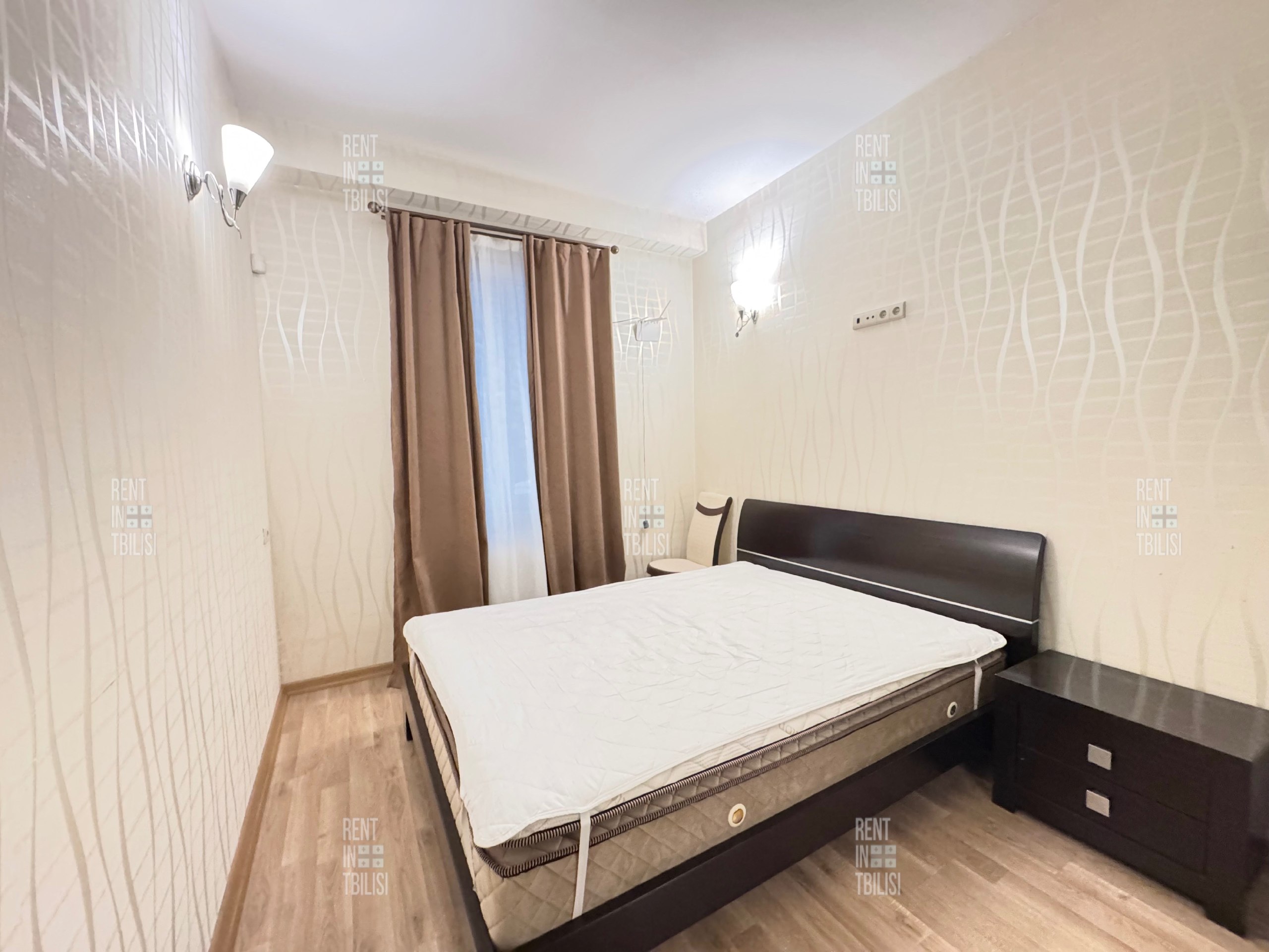 1-Bedroom Apartment in Sololaki photo 6 of 8