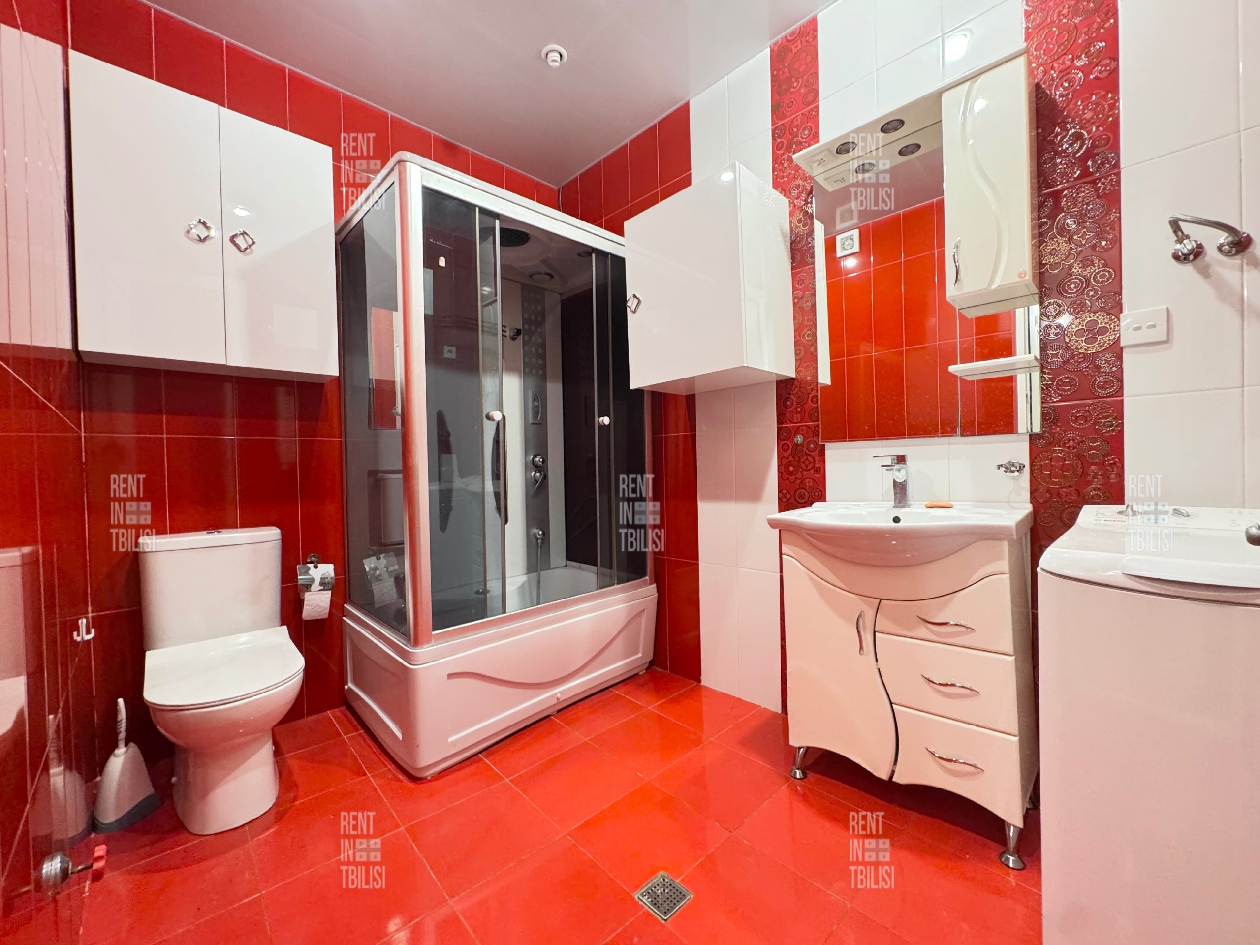 1-Bedroom Apartment in Sololaki photo 8 of 8