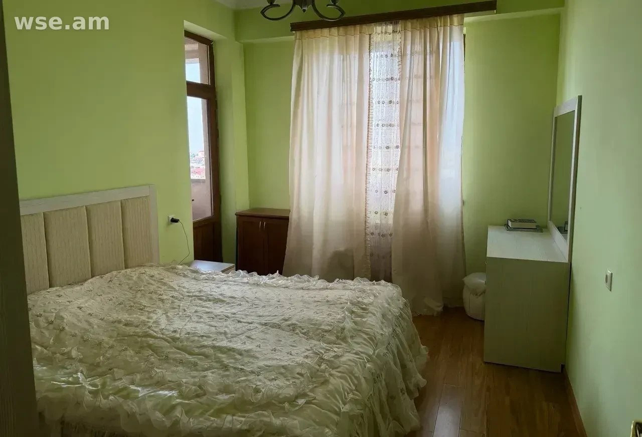 3-комнатная квартира в Аване photo 5 of 7