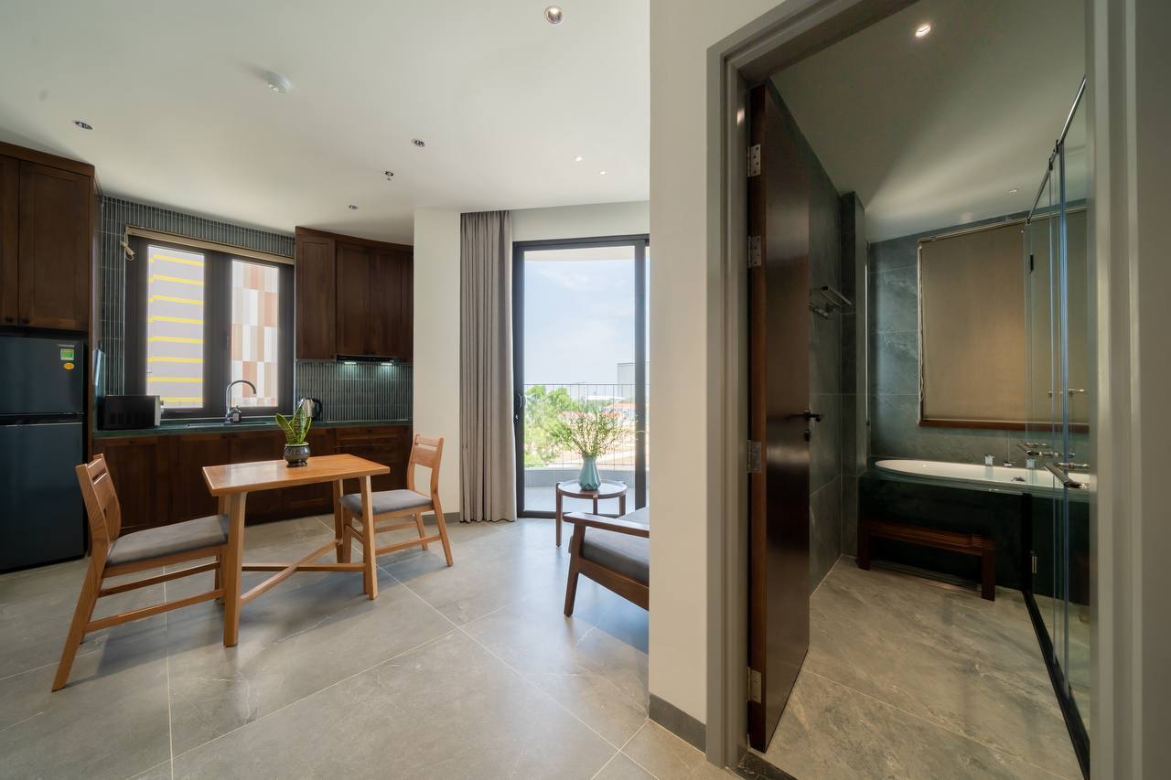 1-Bedroom Apartment Near the Sea photo 1 of 8