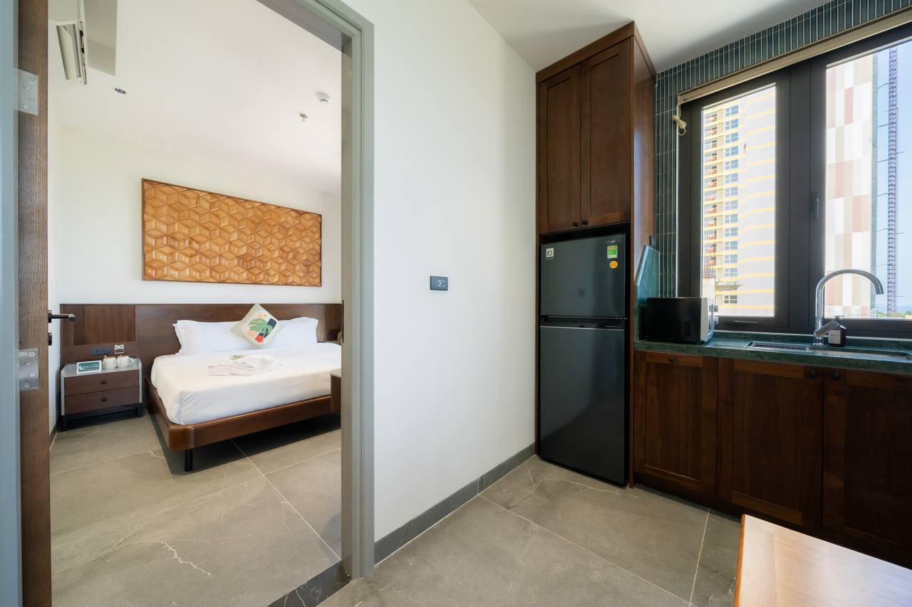 1-Bedroom Apartment Near the Sea photo 4 of 8