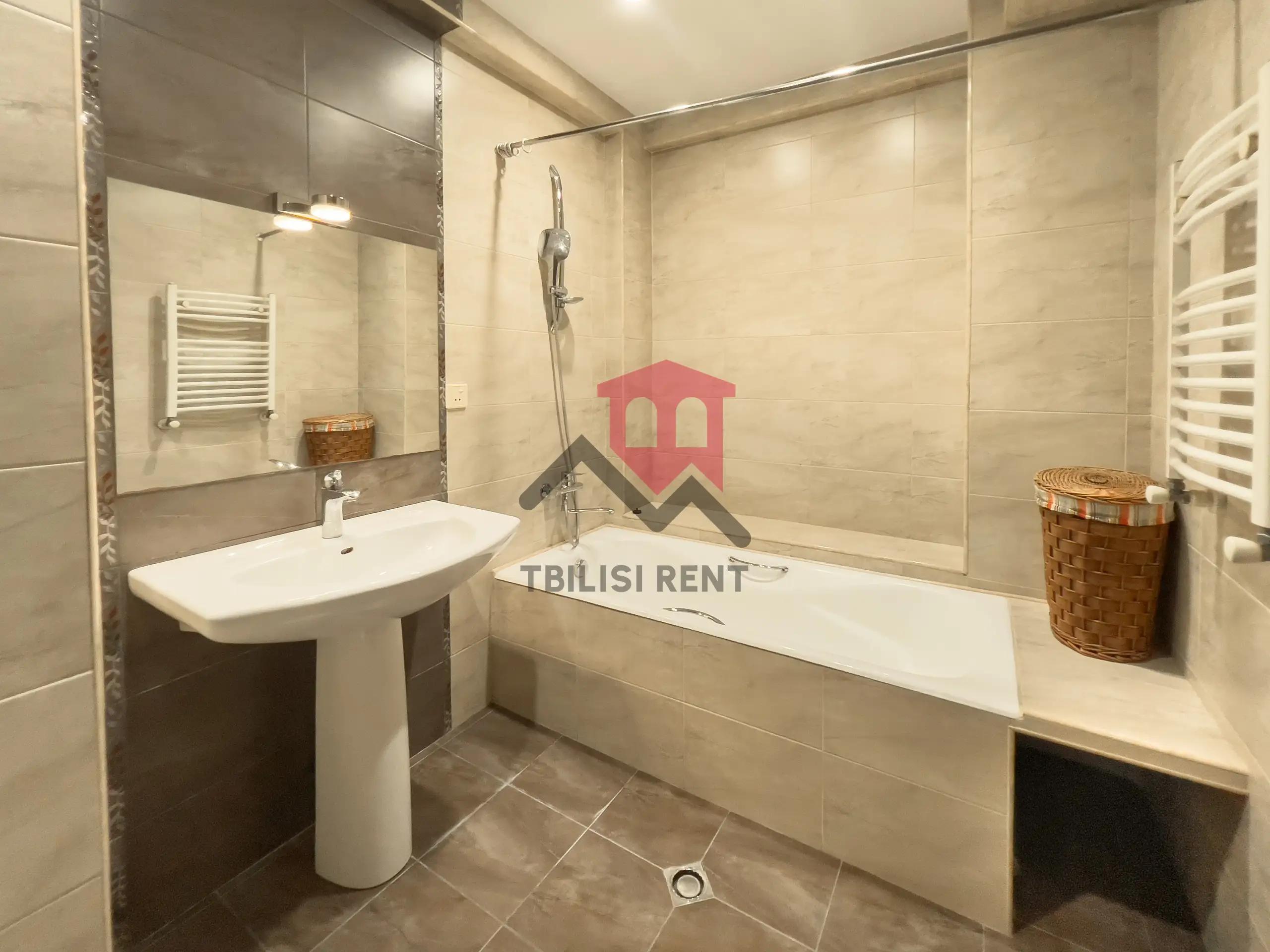 Spacious 1-Bedroom Apartment in Saburtalo photo 6 of 8