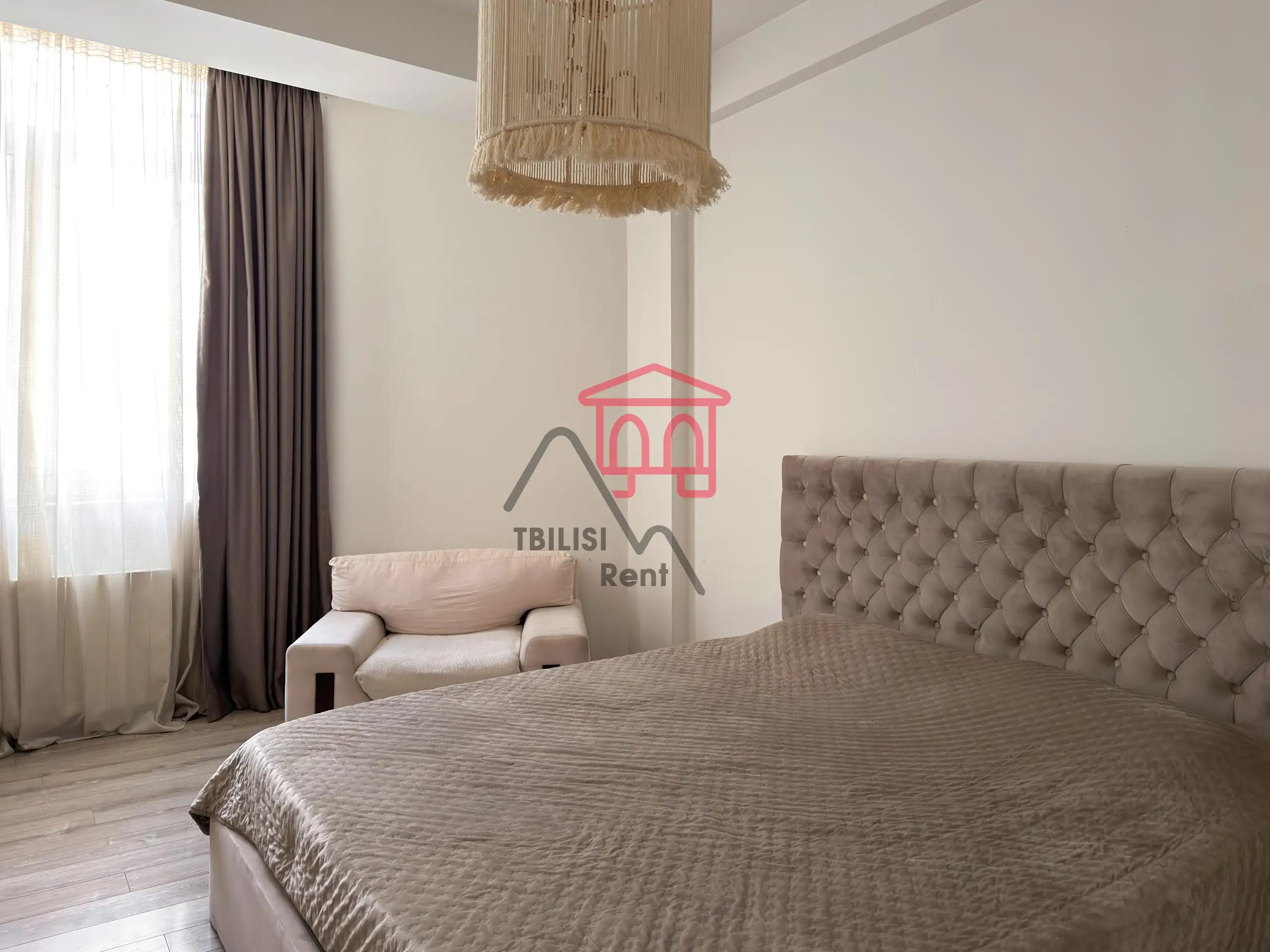 3-Bedroom Apartment in Isani photo 8 of 8