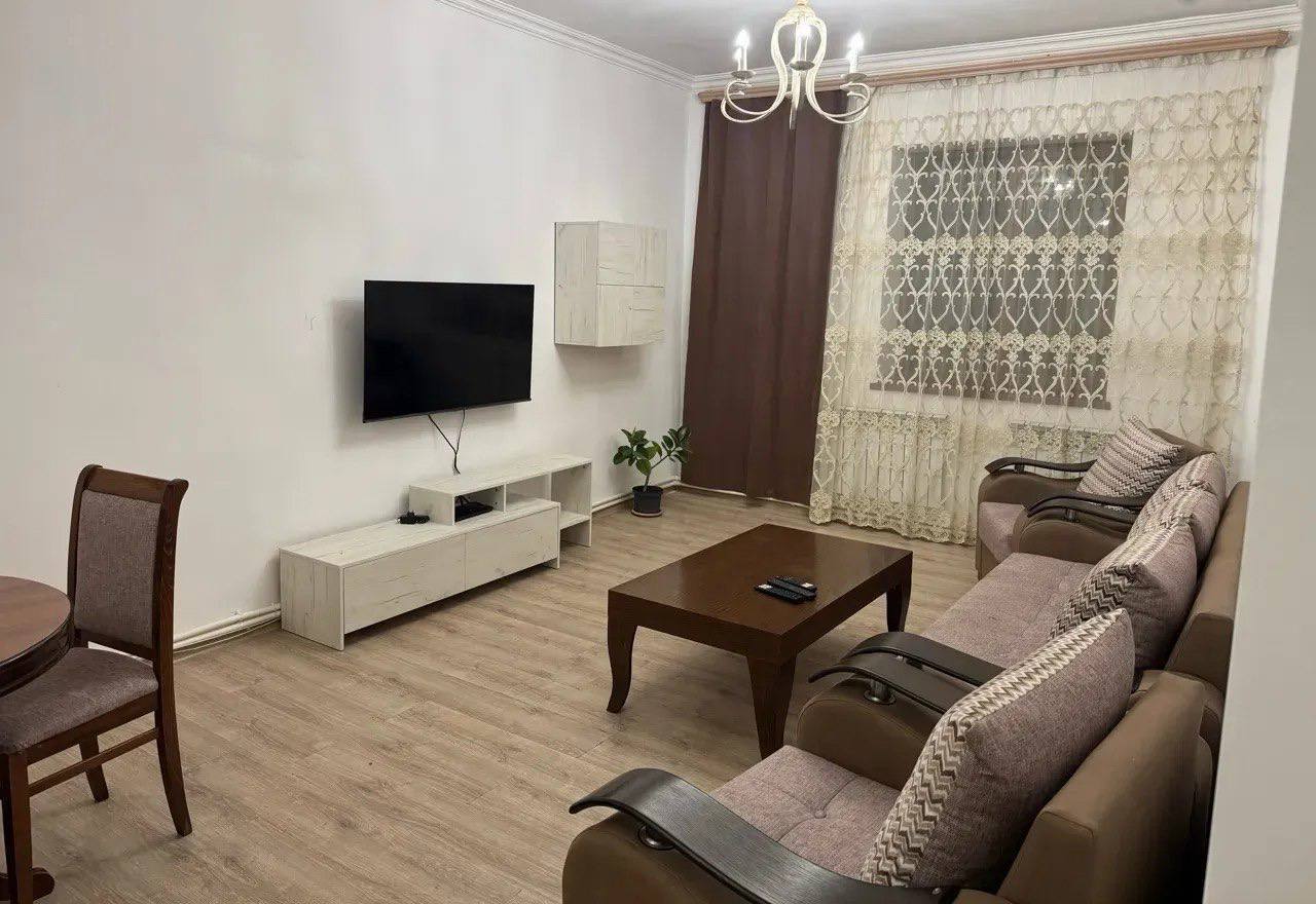 Furnished 3-Room Apartment in Kanaker-Zeytun photo 2 of 8