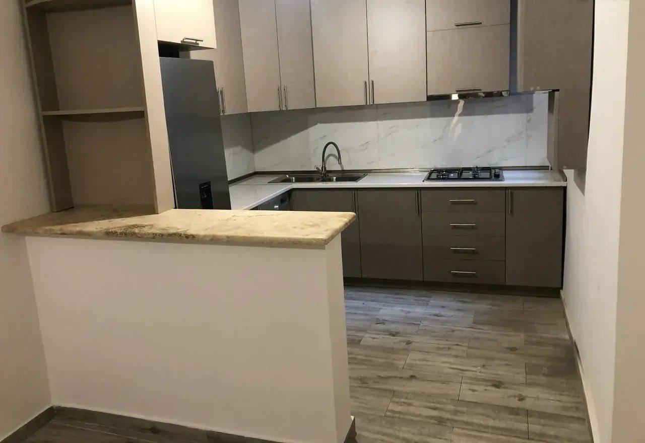 Furnished 3-Room Apartment in Kanaker-Zeytun photo 4 of 8