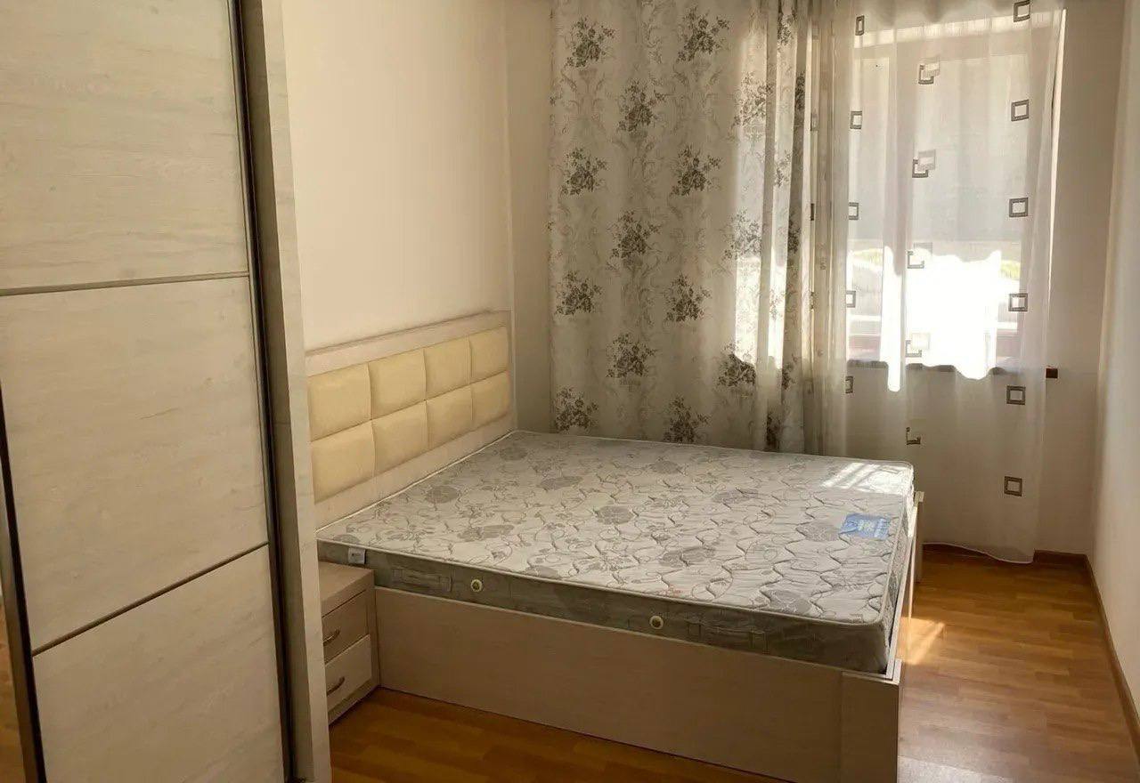 Furnished 3-Room Apartment in Kanaker-Zeytun photo 5 of 8