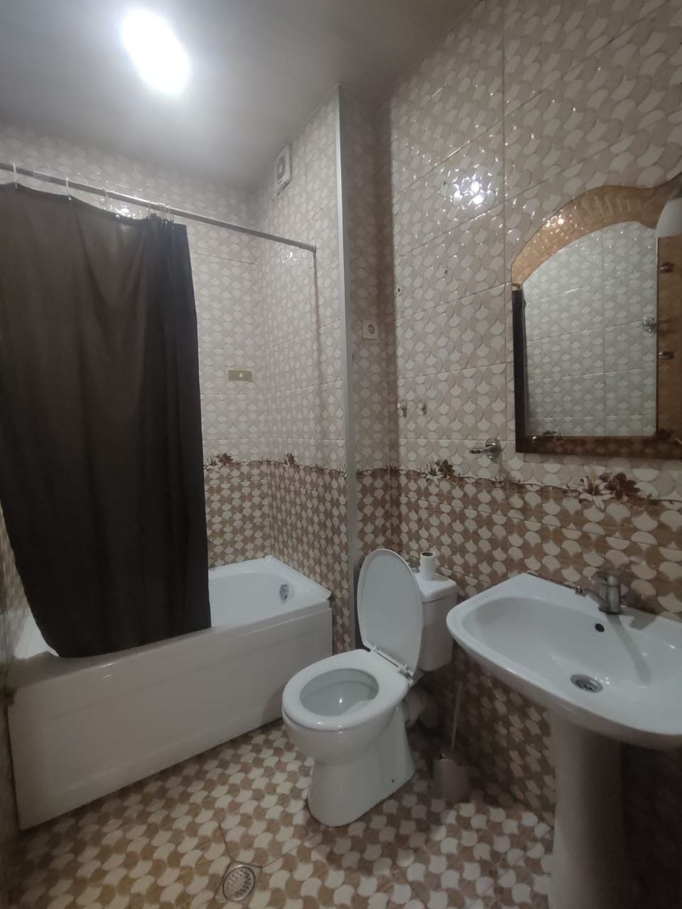 2-Bedroom Sea View Apartment on Zurab Gorgiladze Street photo 8 of 8