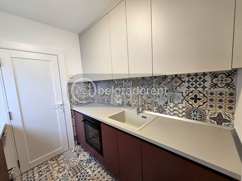 Two-and-a-half-room apartment in Blok 70a photo 7 of 8