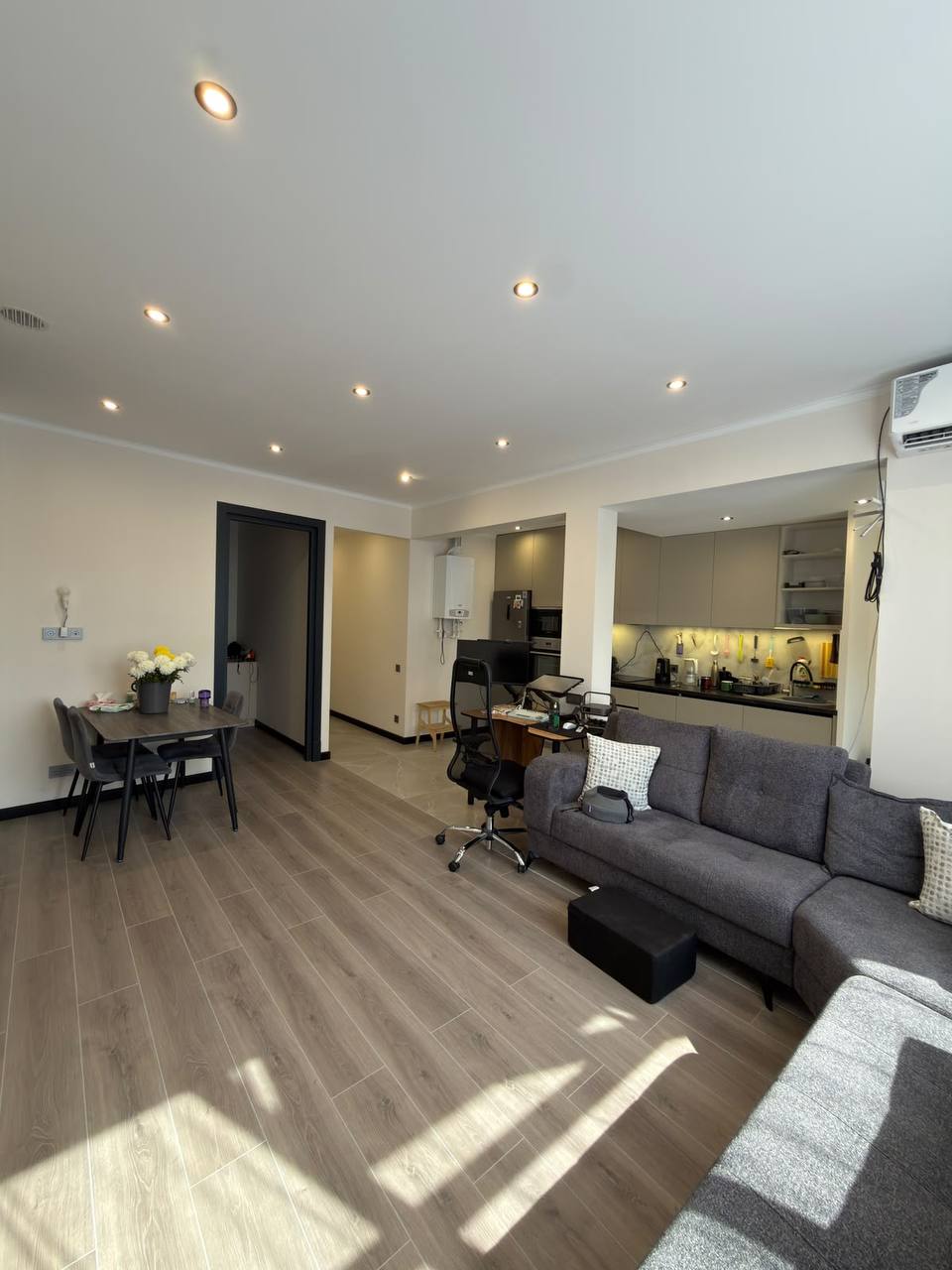 Furnished 2-Room Apartment in Ajapnyak photo 1 of 5