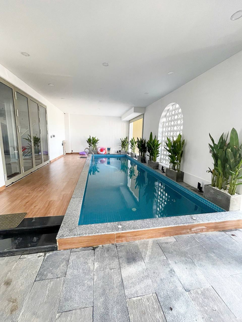 6-Bedroom Villa in Ngu Hanh Son photo 2 of 8