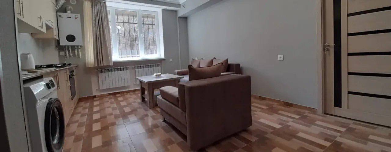 Уютная двухкомнатная квартира в Арабкире photo 4 of 8